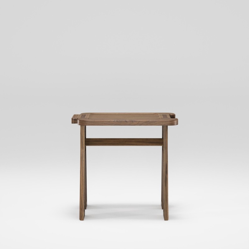 Tabouret en noyer massif MULTIBANQUETA